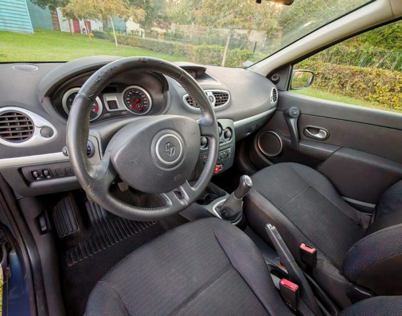 RENAULT CLIO III 1.2 DYNAMIQUE 75cv 3 PORTES
