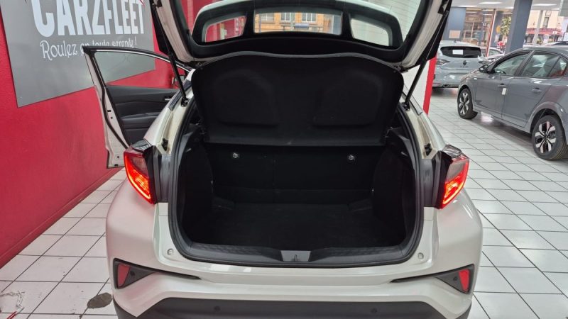 TOYOTA C-HR SUV 122h HYBRIDE DYNAMIC BUSINESS/1 ERE MAIN