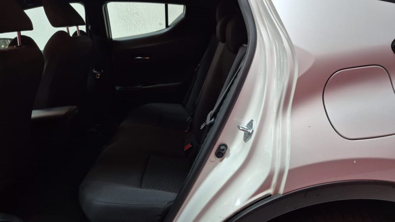 TOYOTA C-HR SUV 122h HYBRIDE DYNAMIC BUSINESS/1 ERE MAIN