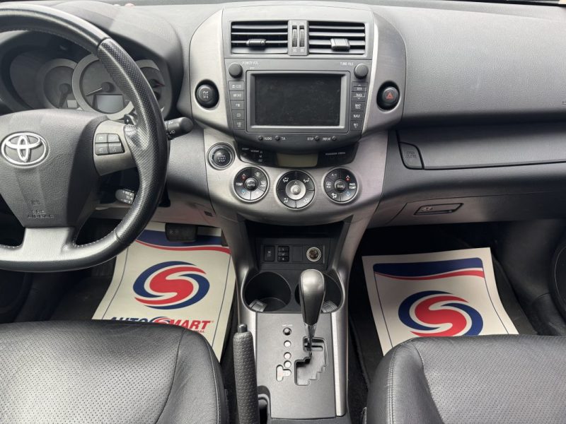 TOYOTA RAV4 170 D-CAT BA Lounge - Entretien Complet