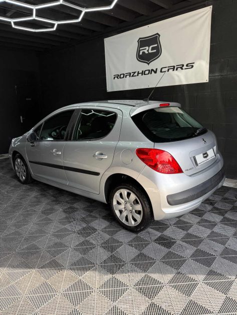 PEUGEOT 207 1.4 VTI 95  TRENDY 2007