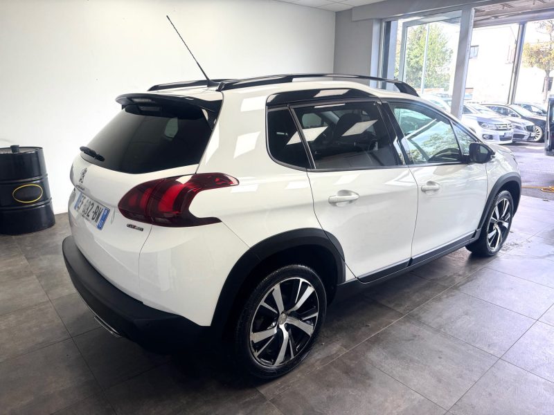 PEUGEOT 2008 1.2 110ch GT LINE  S&S 2016