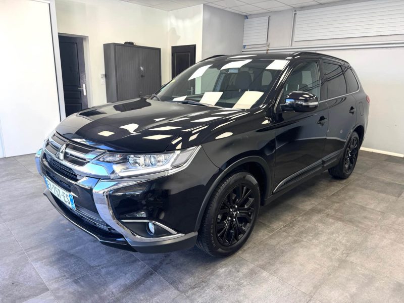 MITSUBISHI OUTLANDER 2.2 DI-D 150ch BLACK EDITION Navi 4WD  2018