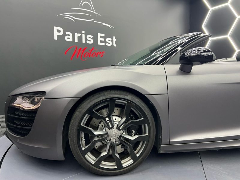 QUATTRO R8 5.2 FSI - 40V V10 QUATTRO 2010