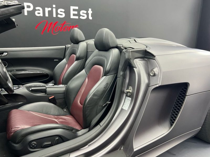 QUATTRO R8 5.2 FSI - 40V V10 QUATTRO 2010