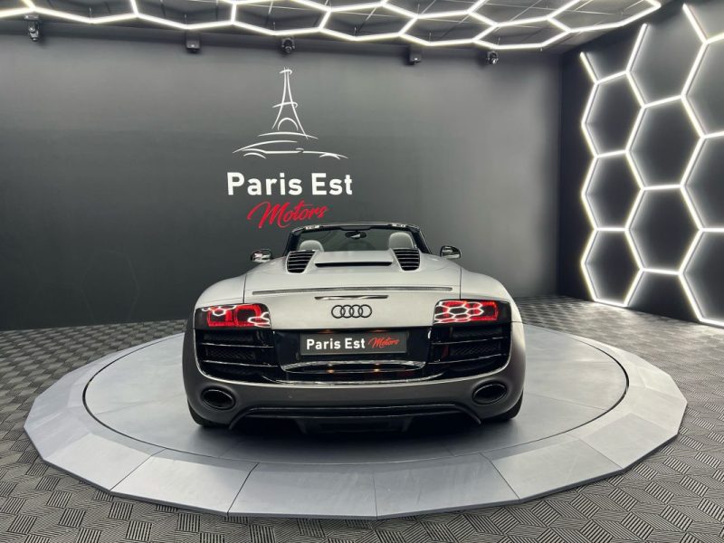 QUATTRO R8 5.2 FSI - 40V V10 QUATTRO 2010