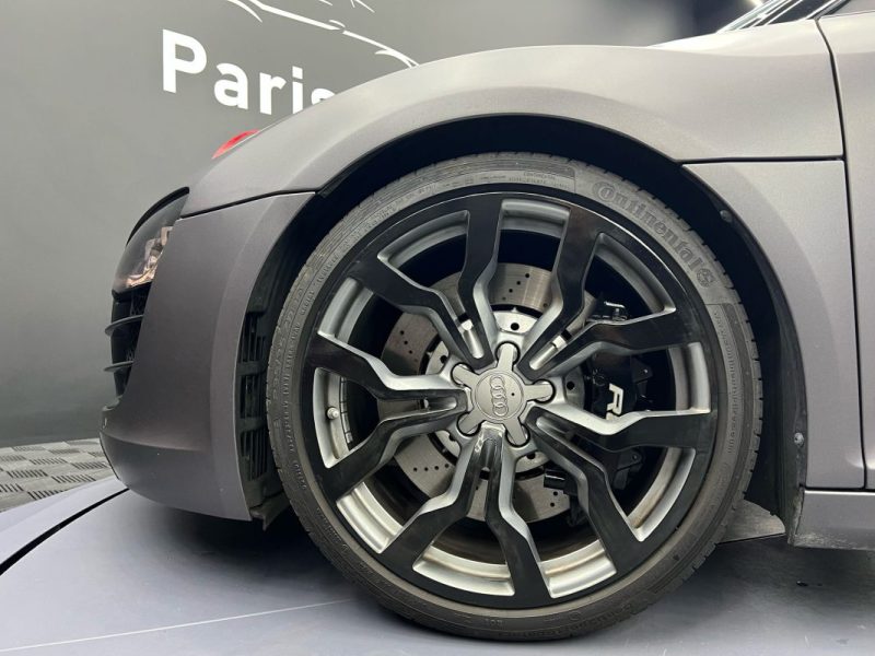 QUATTRO R8 5.2 FSI - 40V V10 QUATTRO 2010