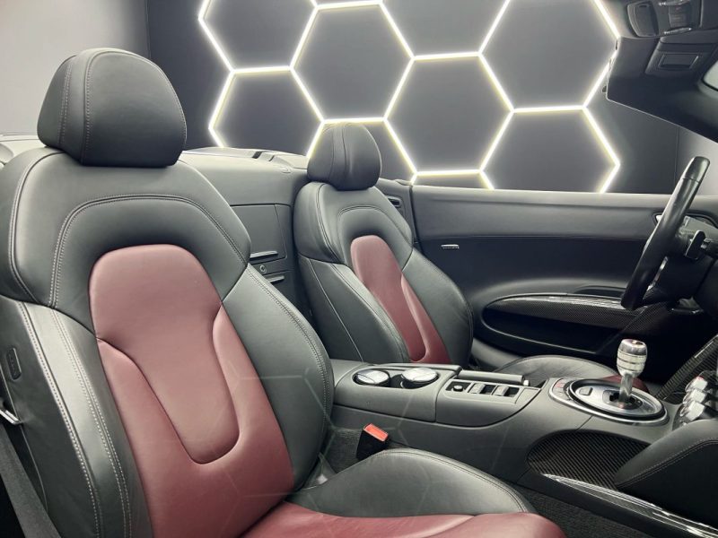 QUATTRO R8 5.2 FSI - 40V V10 QUATTRO 2010