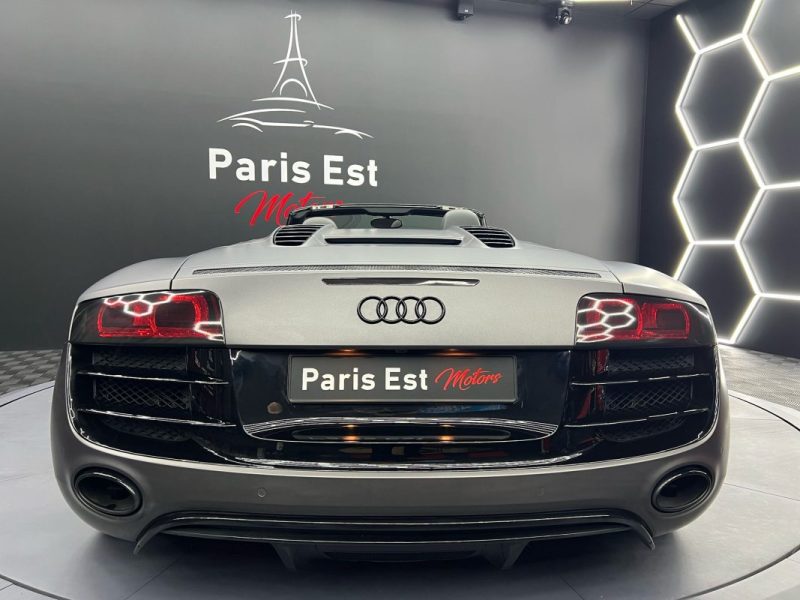 QUATTRO R8 5.2 FSI - 40V V10 QUATTRO 2010