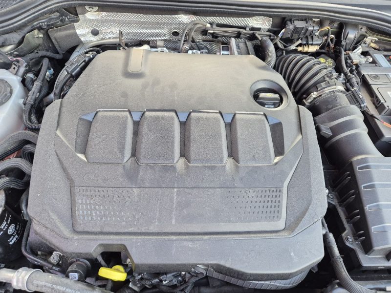 VOLKSWAGEN GOLF 2.0 TDI SCR DSG7 2020