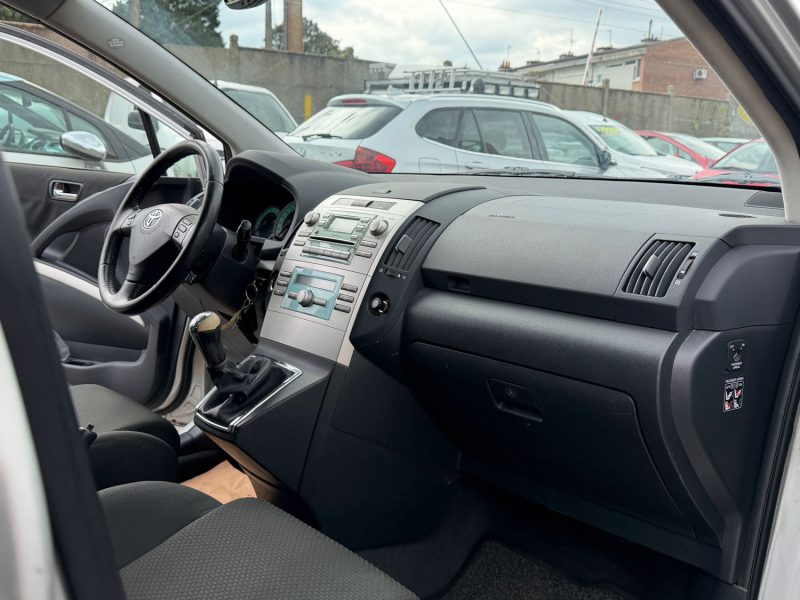 TOYOTA COROLLA 110 VVTI LINEA SOL 2006