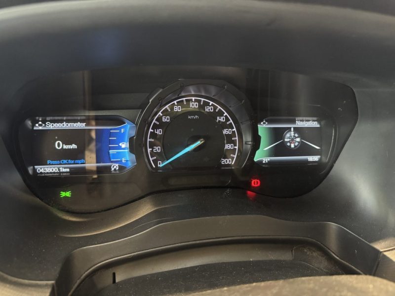 Ford Ranger Wildtrack 4x4 3.2l 200ch - Face avant style Raptor