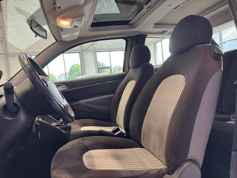 LANCIA LANCIA Y   2008