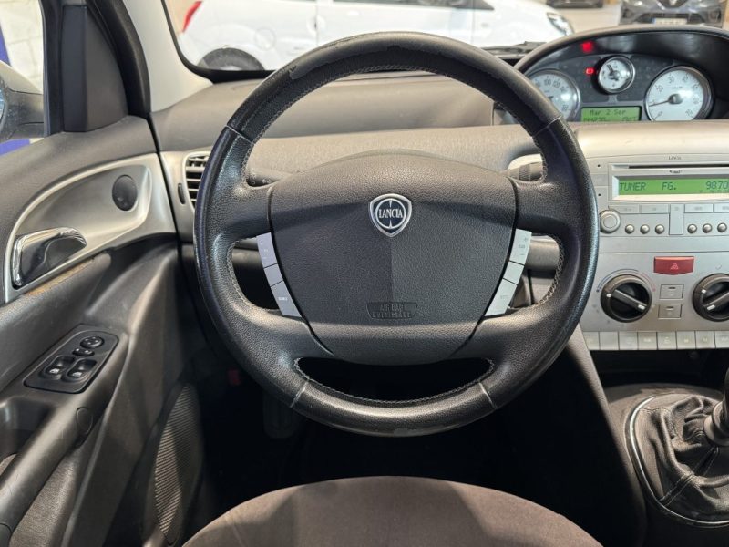LANCIA LANCIA Y   2008