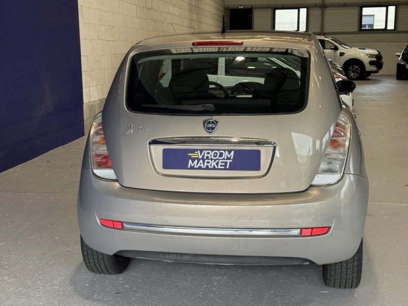 LANCIA LANCIA Y   2008