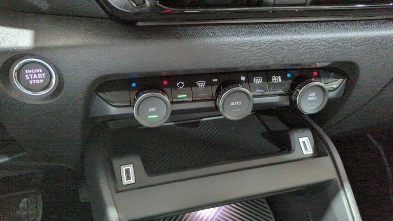 Citroën C4 nouvelle Hybride 145 e-dcs6 max