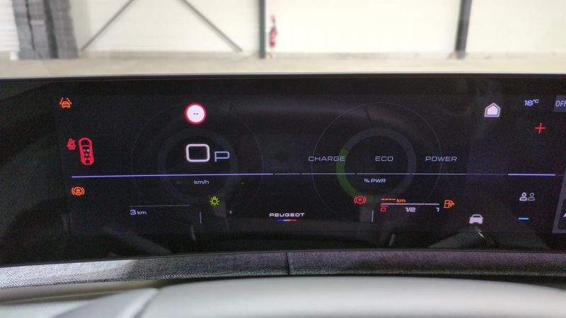 Peugeot 5008 nouveau Hybrid 145 e-dcs6 7pl allure surequipe