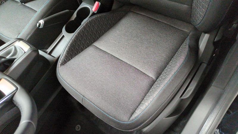 Renault Captur nouveau Tce 90 ch evolution + clim auto + sieges chauffants