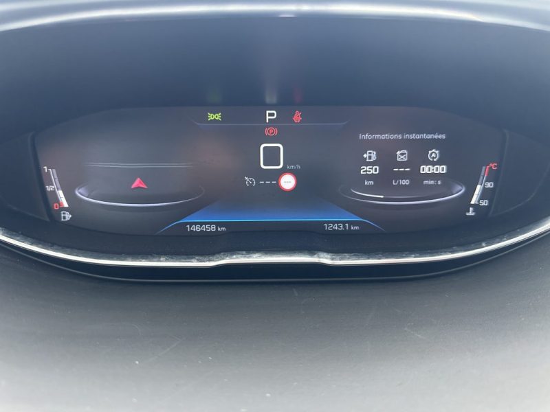 PEUGEOT 5008 1.2 PureTech 130ch Style EAT8 - KIT DISTRI REMPLACE