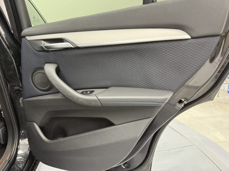 B.M.W. X1 XDrive18dA 150CV Pack M bva GARANTIE 12 MOIS