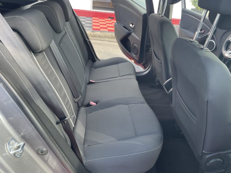 RENAULT MEGANE 1.5 dCi 110ch GARANTIE 3/12 MOIS 2012