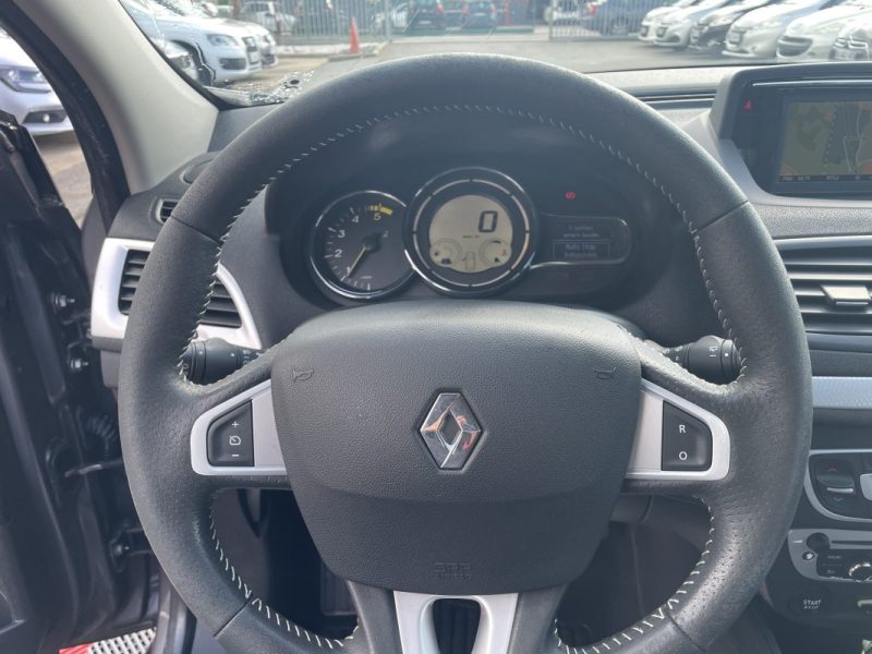 RENAULT MEGANE 1.5 dCi 110ch GARANTIE 3/12 MOIS 2012