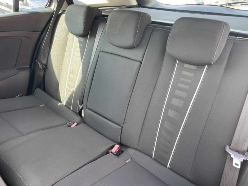 RENAULT MEGANE 1.5 dCi 110ch GARANTIE 3/12 MOIS 2012