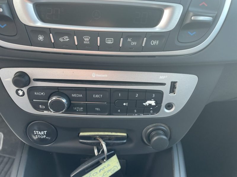 RENAULT MEGANE 1.5 dCi 110ch GARANTIE 3/12 MOIS 2012