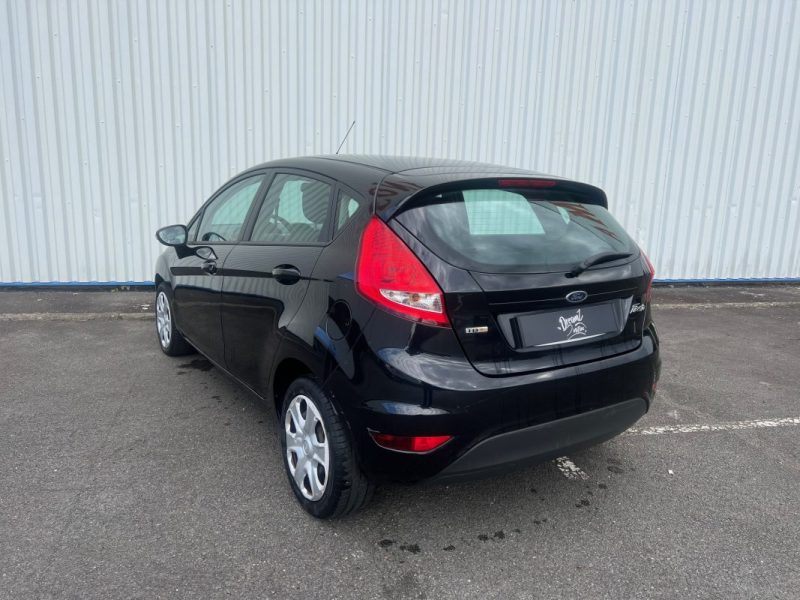 FORD FIESTA 1.4 TDCi 70ch Trend / Garantie 3/12 Mois 2011