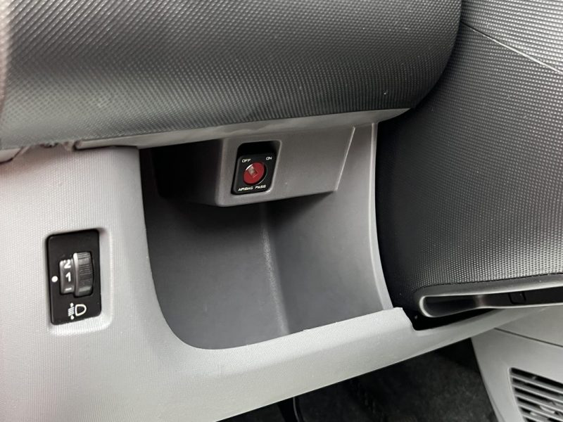 TOYOTA AYGO 1.0 VVTi 68 Cv 5 PORTES / BOITE AUTOMATIQUE - GARANTIE 1 AN