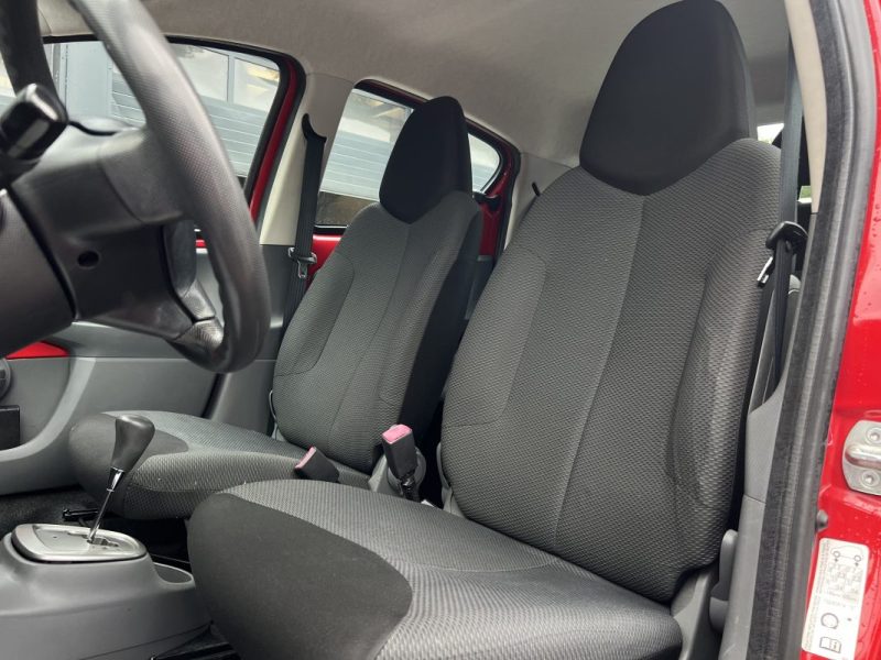 TOYOTA AYGO 1.0 VVTi 68 Cv 5 PORTES / BOITE AUTOMATIQUE - GARANTIE 1 AN