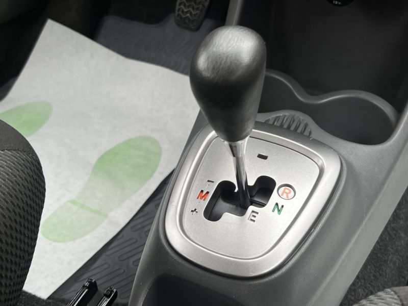 TOYOTA AYGO 1.0 VVTi 68 Cv 5 PORTES / BOITE AUTOMATIQUE - GARANTIE 1 AN