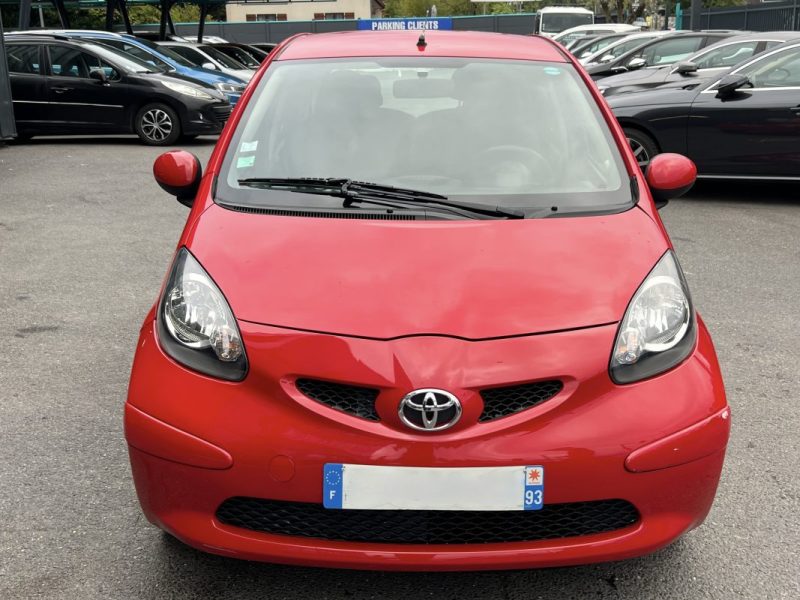 TOYOTA AYGO 1.0 VVTi 68 Cv 5 PORTES / BOITE AUTOMATIQUE - GARANTIE 1 AN