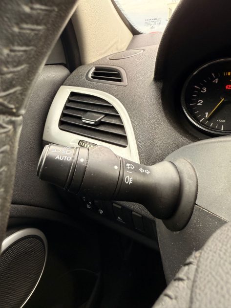 RENAULT MEGANE 1.5 dCi 110ch FAP Expression  - DISTRIBUTION NEUVE - GARANTIE 12 MOIS 