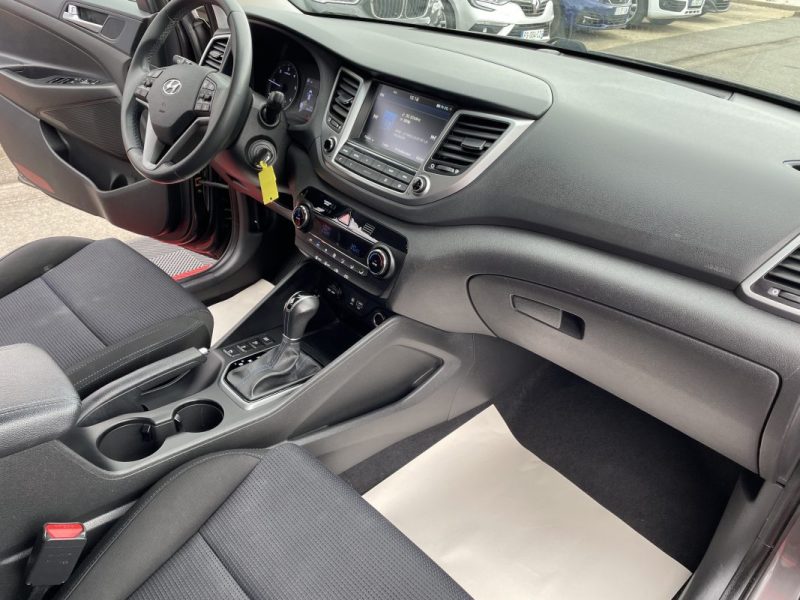 HYUNDAI TUCSON 1.7 CRDI 141ch Intuitive 2WD DCT-7  GARANTIE 3/12 MOIS 2017