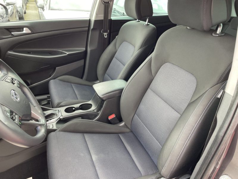 HYUNDAI TUCSON 1.7 CRDI 141ch Intuitive 2WD DCT-7  GARANTIE 3/12 MOIS 2017