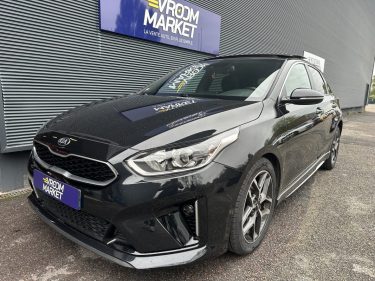 KIA CEED 140ch GT Line TOIT OUVRANT / CAMERA DE RECUL 