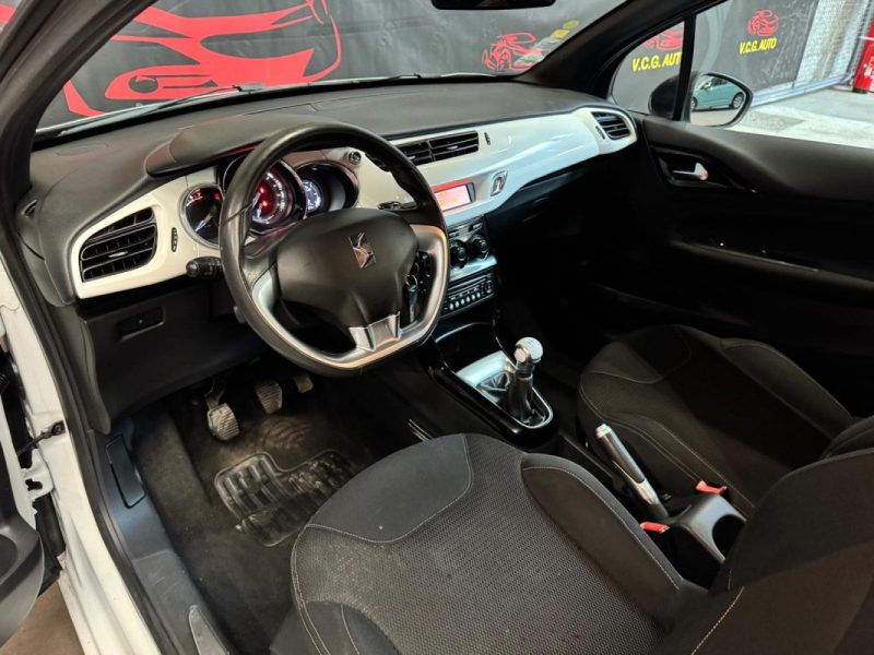 CITROEN DS3 1.2 VTi 82 So Chic