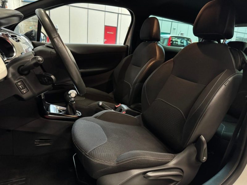 CITROEN DS3 1.2 VTi 82 So Chic