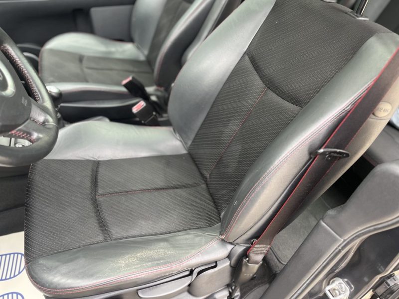 RENAULT ESPACE 2.0DCI 150 ch 7 places ALYUM PLUS 2007 1ère main Moteur à chaîne