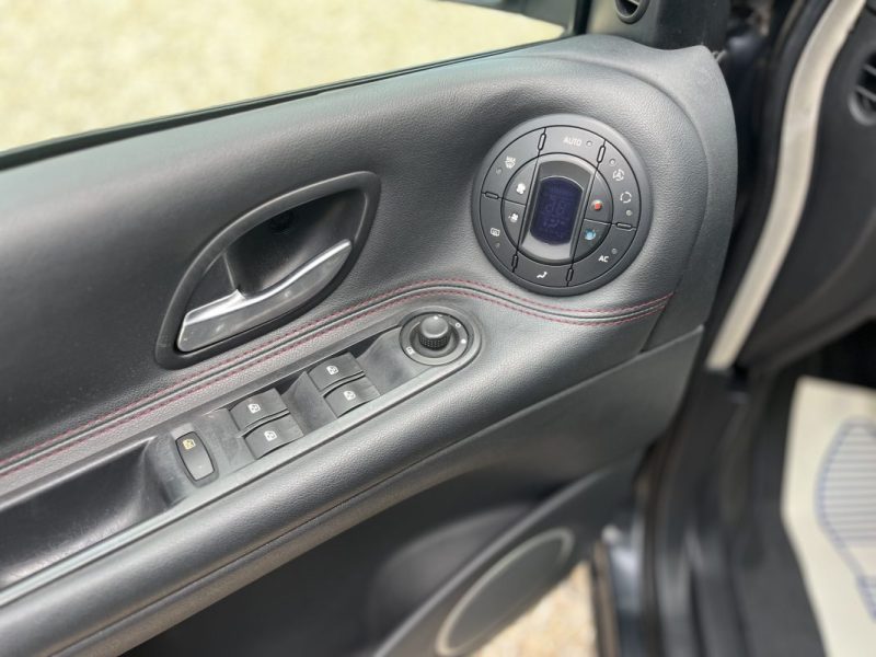 RENAULT ESPACE 2.0DCI 150 ch 7 places ALYUM PLUS 2007 1ère main Moteur à chaîne