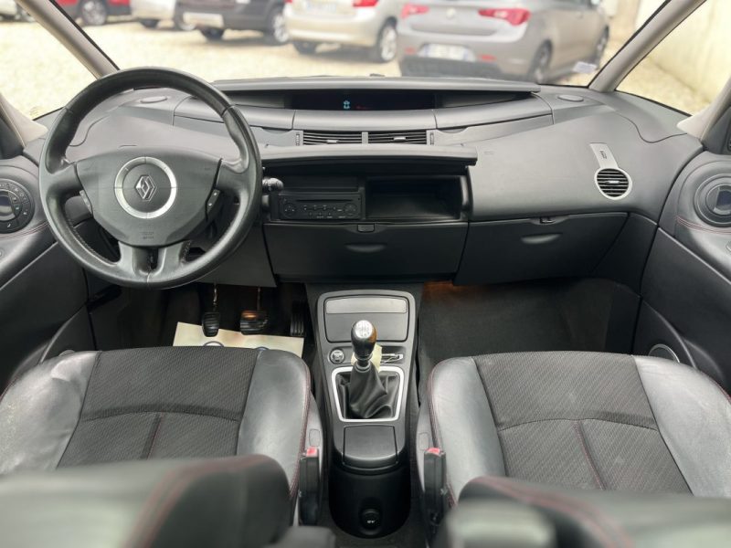 RENAULT ESPACE 2.0DCI 150 ch 7 places ALYUM PLUS 2007 1ère main Moteur à chaîne