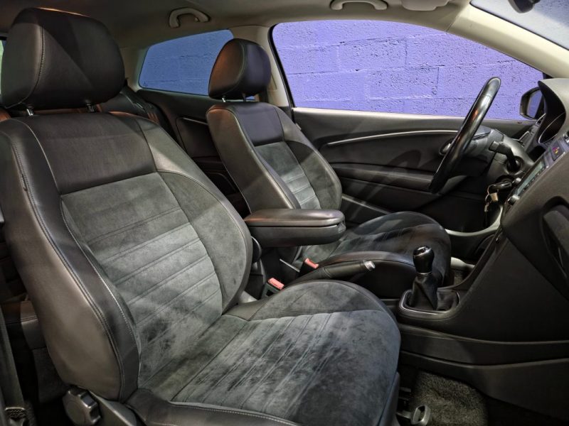 VOLKSWAGEN POLO 1.2 TSI 90ch Carat DISTRI OK - TO CARPLAY CAMERA 