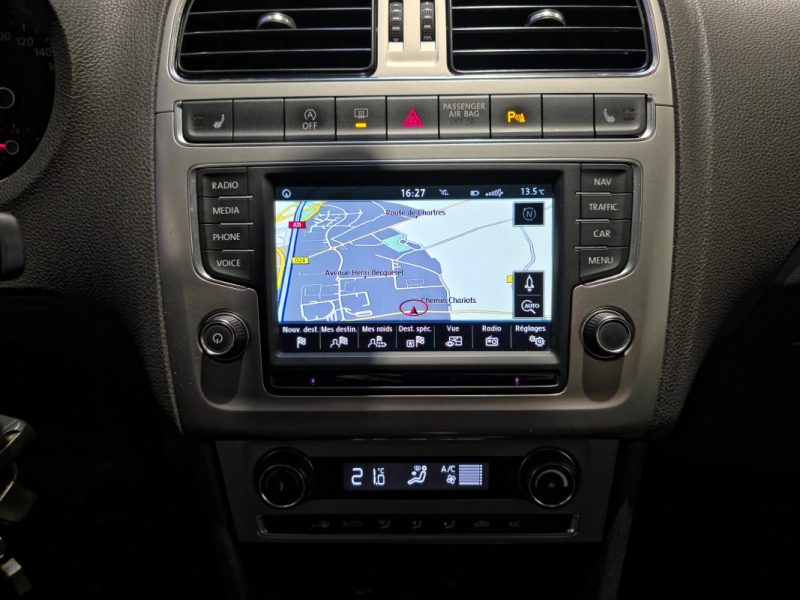 VOLKSWAGEN POLO 1.2 TSI 90ch Carat DISTRI OK - TO CARPLAY CAMERA 