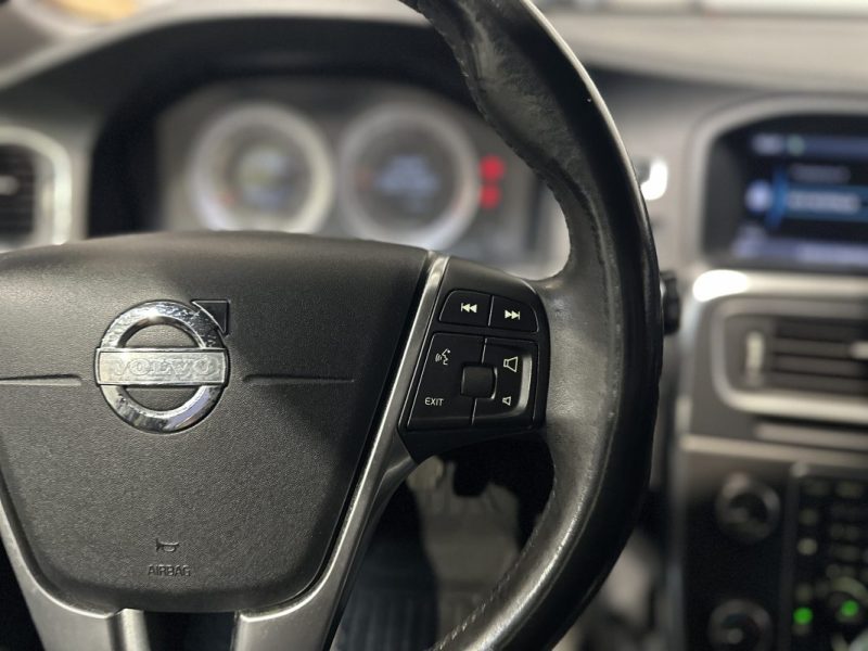 VOLVO V60 D2 DRIVe 115ch  - DISTRIBUTION OK 