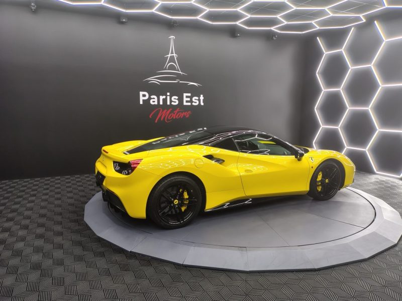 FERRARI FERRARI 488 GTB  2015