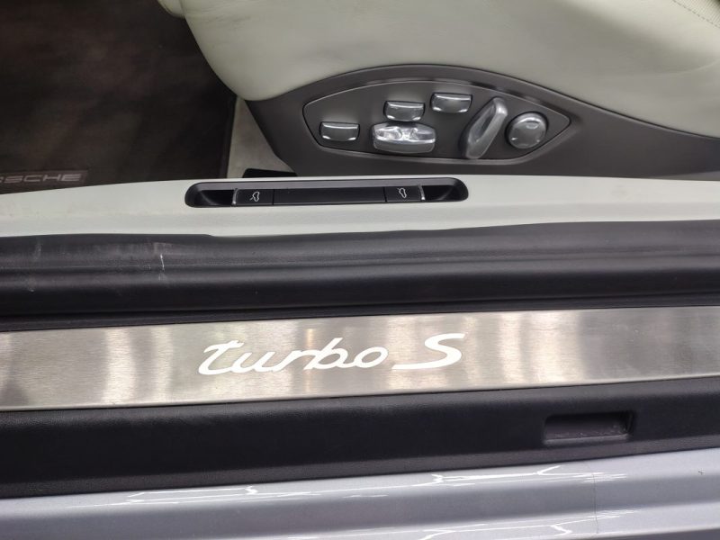 PORSCHE 911 TURBO S 3.8i - 24V FLAT 6 TURBO CARRERA 4S 2014