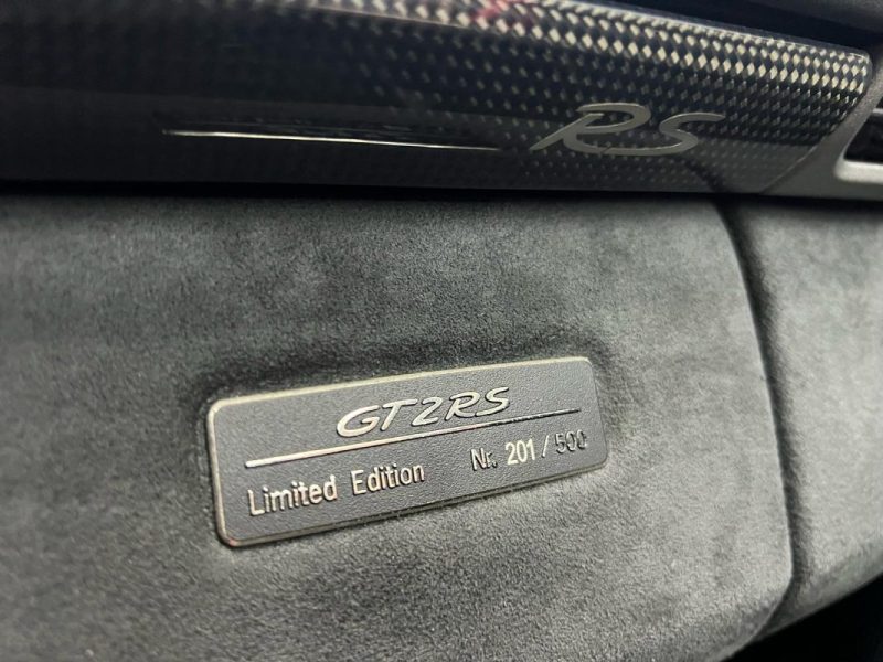 PORSCHE 911 GT2 3.6i - 24V FLAT 6 TURBO RS GT2 2011