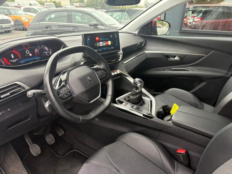 Peugeot 3008 1.5 BlueHDi 130ch Allure Pack 🚗 Apple CarPlay 🍎 / Caméra 📷/ Garantie 6 mois ✅