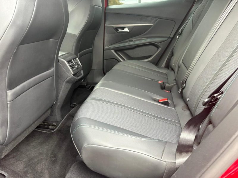 Peugeot 3008 1.5 BlueHDi 130ch Allure Pack 🚗 Apple CarPlay 🍎 / Caméra 📷/ Garantie 6 mois ✅